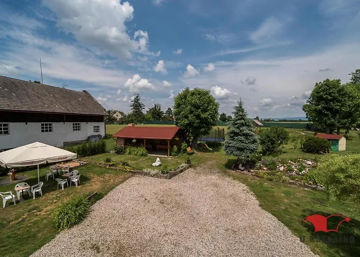 بيت ضيافة U Kasparku 3*